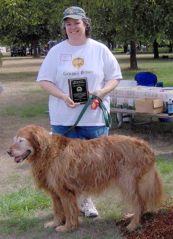 Erin Maunu is the 2007 recipient of the Jim Charlton Memorial Award